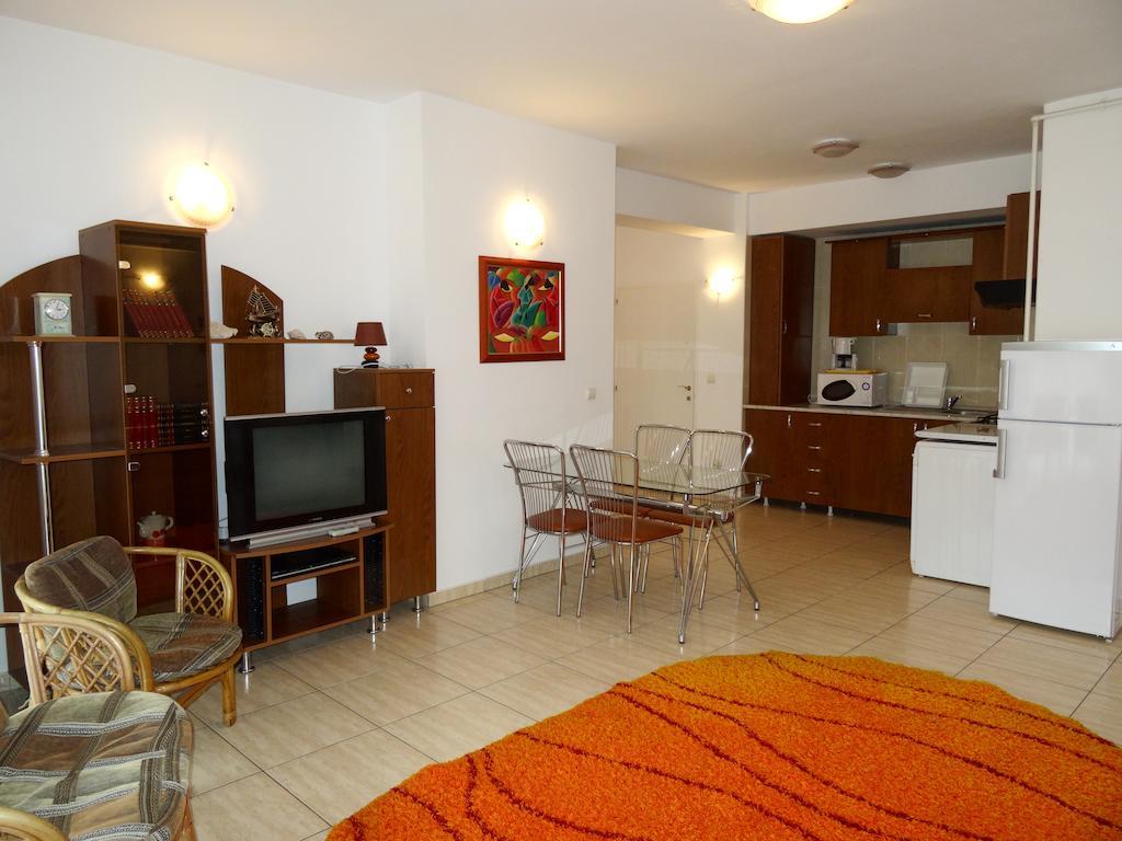 Club Topaz Apartments Neptun Ruang foto