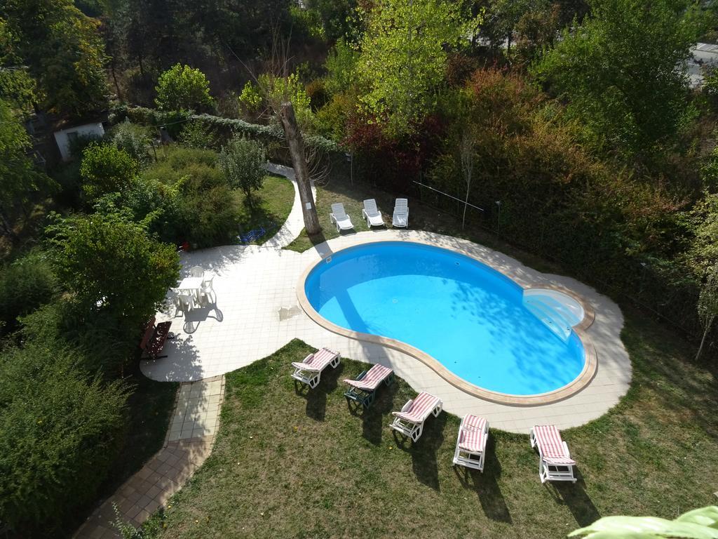 Club Topaz Apartments Neptun Bagian luar foto